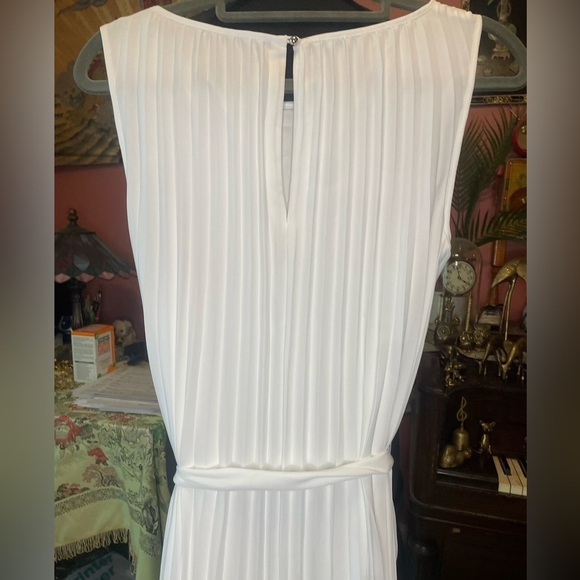 NWT Banana Republic White Pleated Waist Tie Sleeveless trapeze Dress 4P $120 - Picture 7 of 8